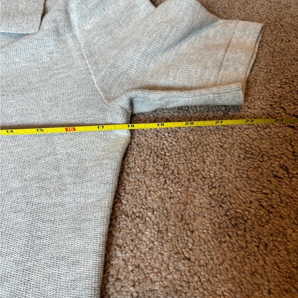 Banana Republic short sleeve knit button through polo - Picture 3 of 4